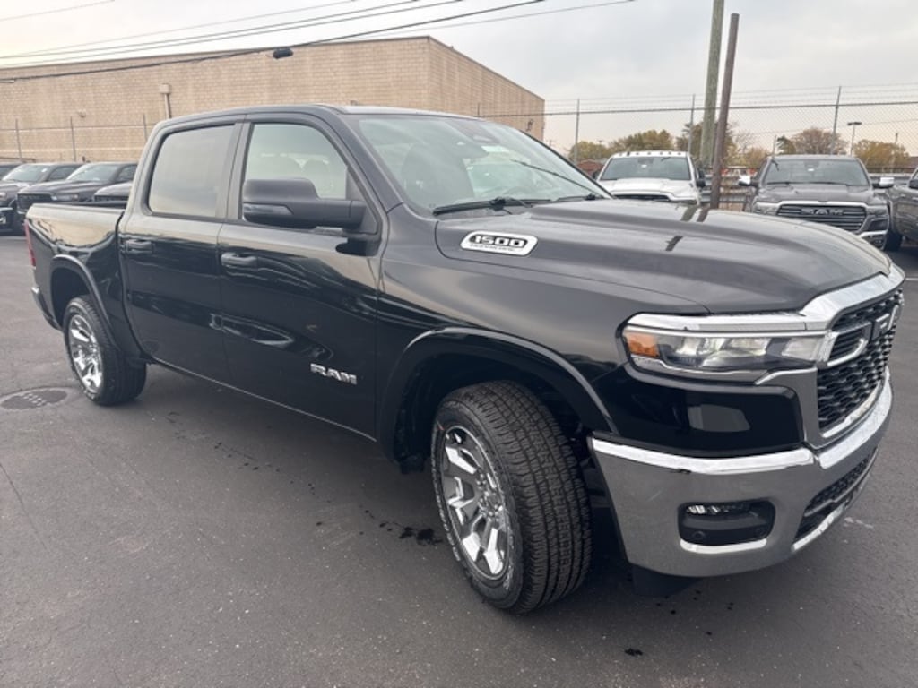 New 2026 Ram 1500 BIG HORN CREW CAB 4X4 5'7 BOX Pickup