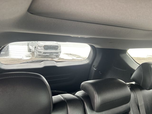 2022 Hyundai Santa Fe Limited - Photo 19