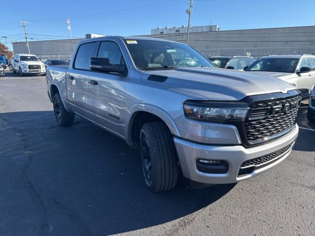 New 2026 Ram 1500 BIG HORN CREW CAB 4X4 5'7 BOX Pickup