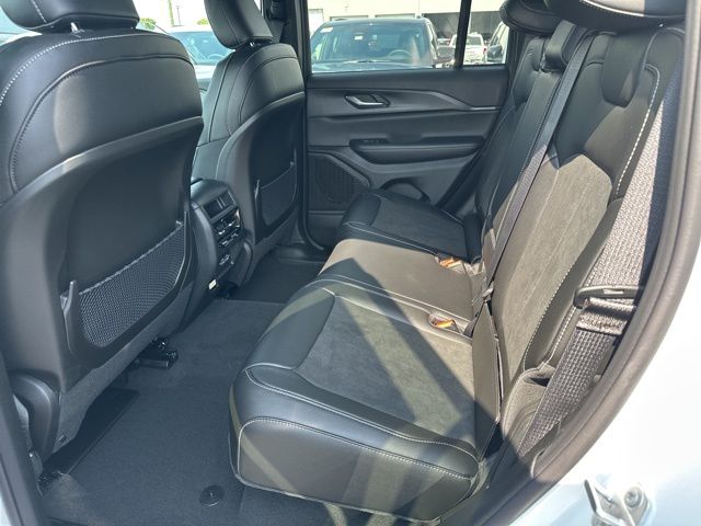 2024 Jeep Grand Cherokee Altitude - Photo 24