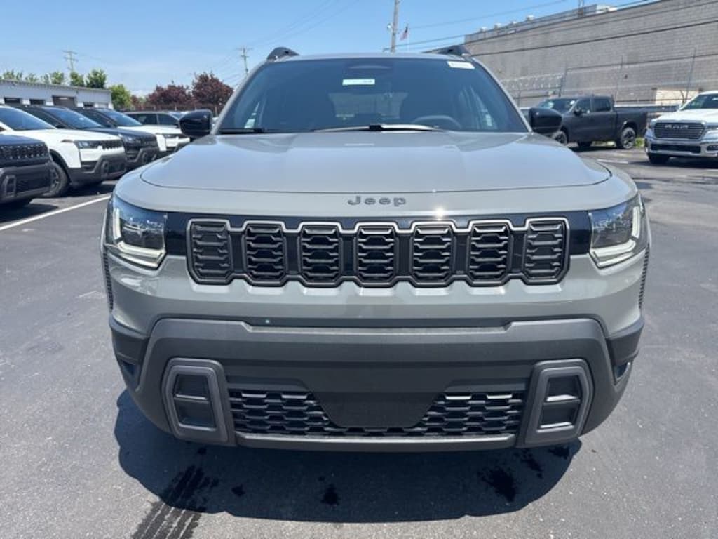 New 2026 Jeep Cherokee LAREDO 4X4 Sport Utility