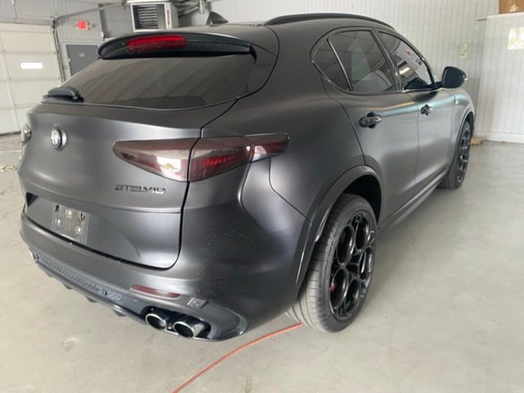 Used 2022 Alfa Romeo Stelvio Quadrifoglio SUV