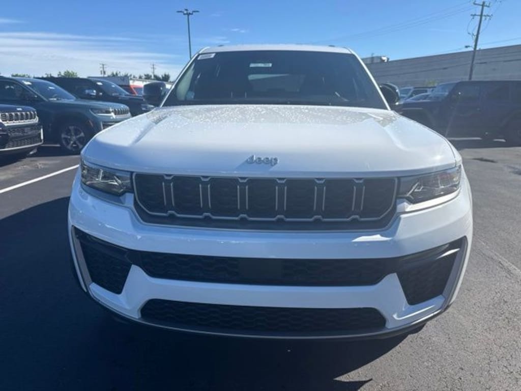 New 2026 Jeep Grand Cherokee LIMITED 4X4 Sport Utility