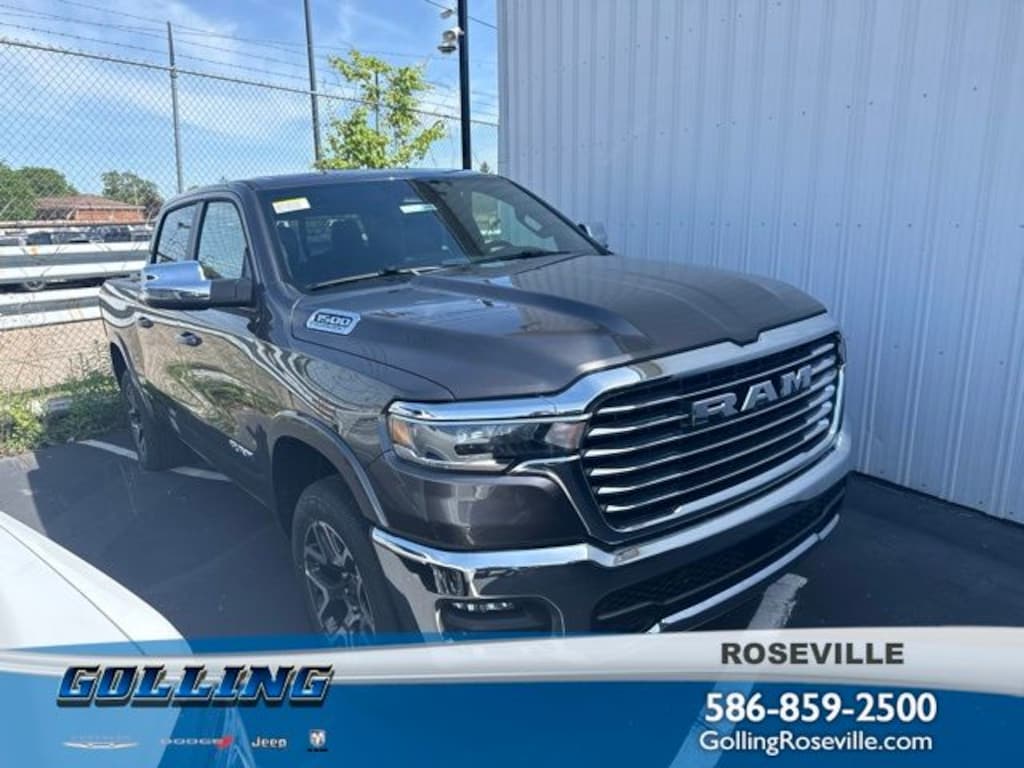 New 2026 Ram 1500 LARAMIE CREW CAB 4X4 5'7 BOX Pickup