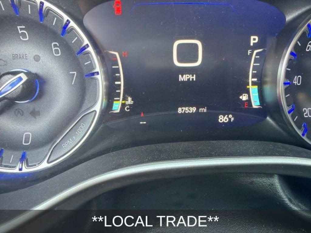 Used 2022 Chrysler Pacifica Touring L Van Passenger Van