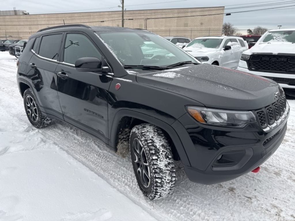 New 2026 Jeep Compass TRAILHAWK 4X4 Sport Utility