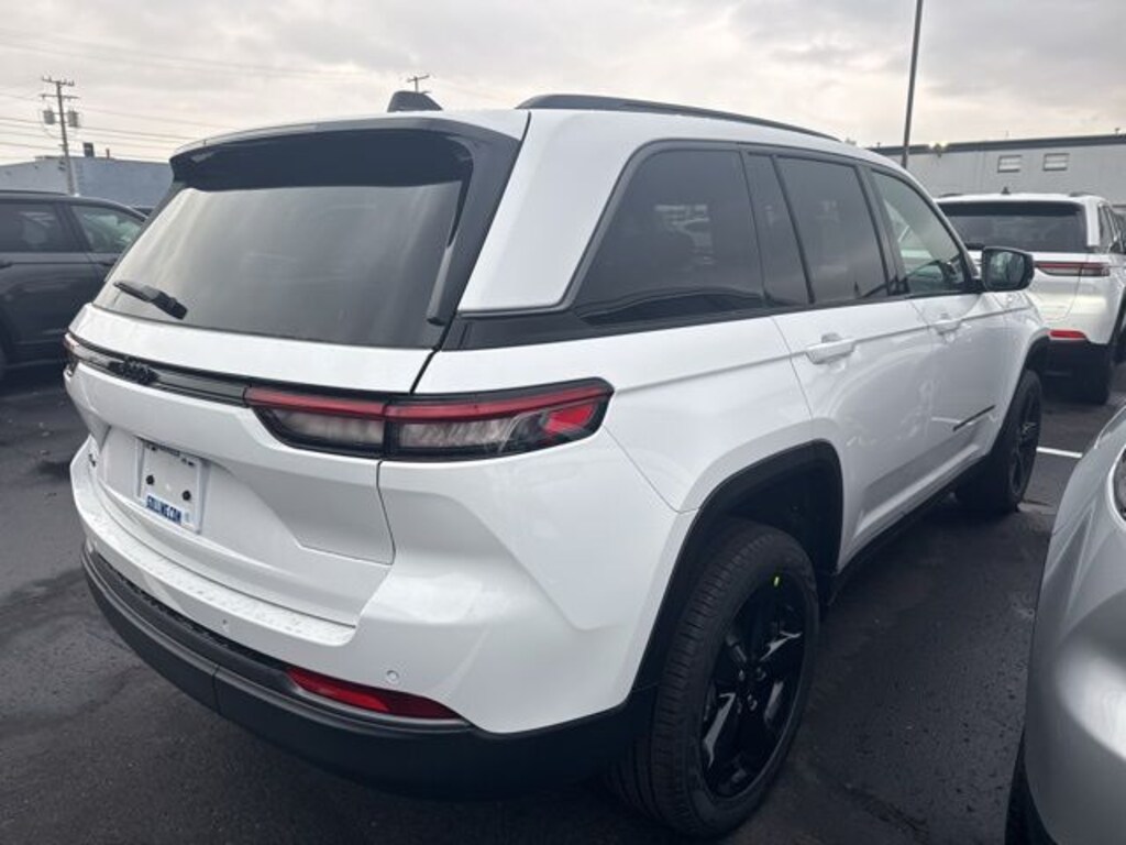 New 2026 Jeep Grand Cherokee LIMITED 4X4 Sport Utility