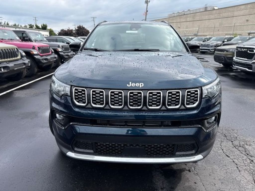 New 2026 Jeep Compass LIMITED 4X4 Sport Utility