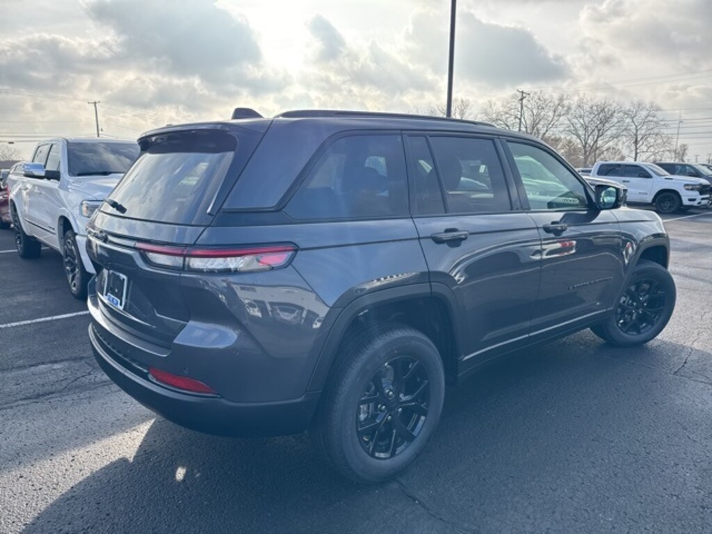New 2025 Jeep Grand Cherokee ALTITUDE X 4X4 Sport Utility
