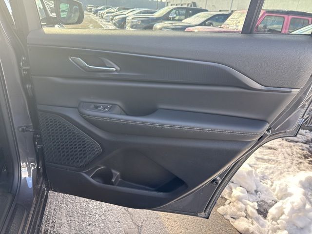 2025 Jeep Grand Cherokee L Laredo - Photo 31