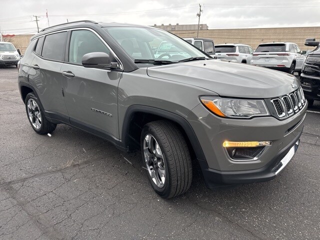 2019 Jeep Compass Limited photo 3