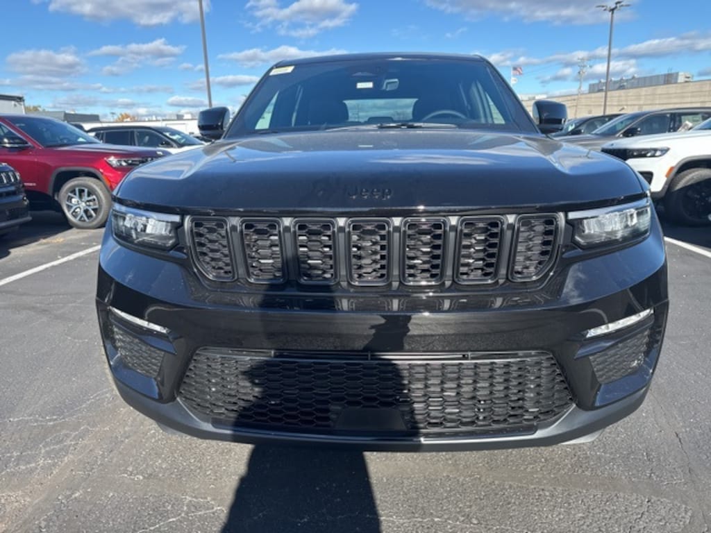 New 2025 Jeep Grand Cherokee LIMITED 4X4 Sport Utility