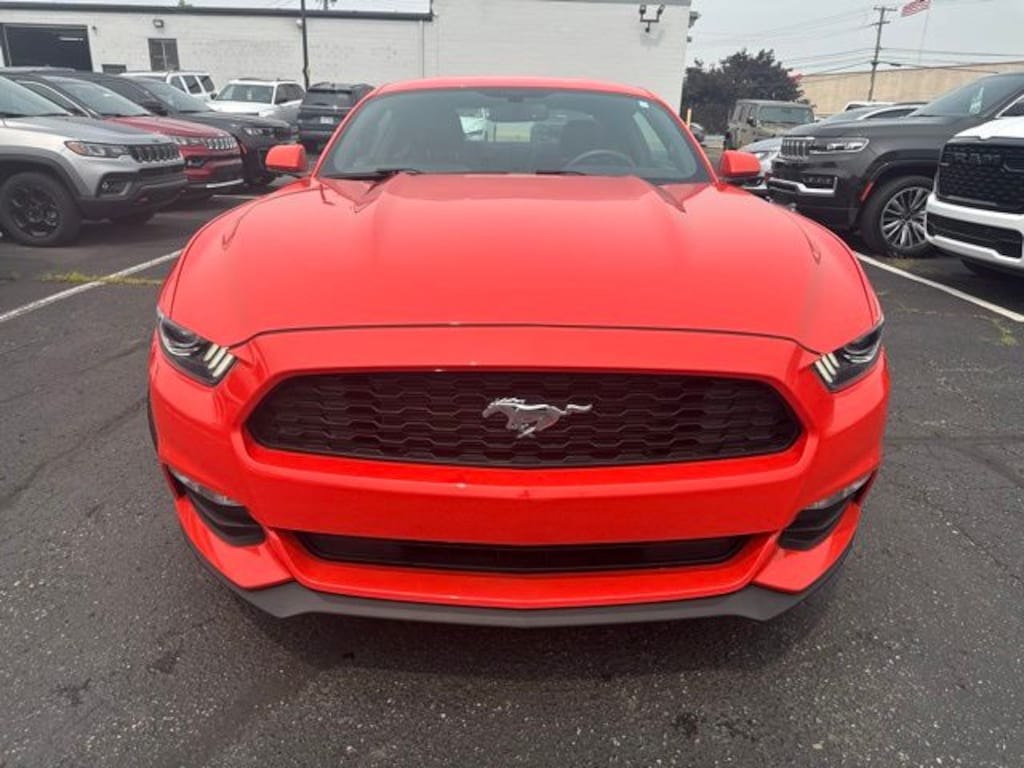 Used 2016 Ford Mustang V6 Coupe