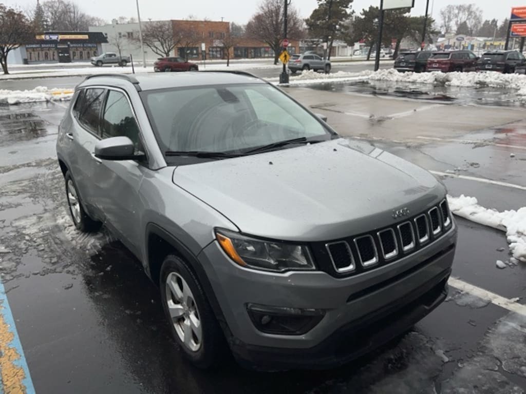 Used 2021 Jeep Compass Latitude SUV