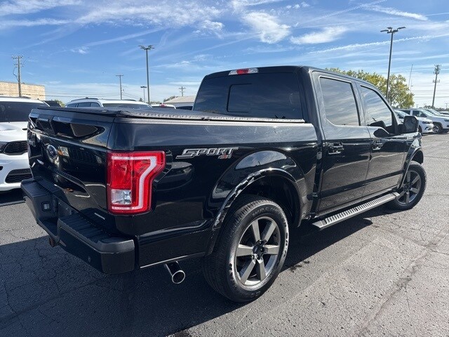 2016 Ford F-150 XLT photo 4