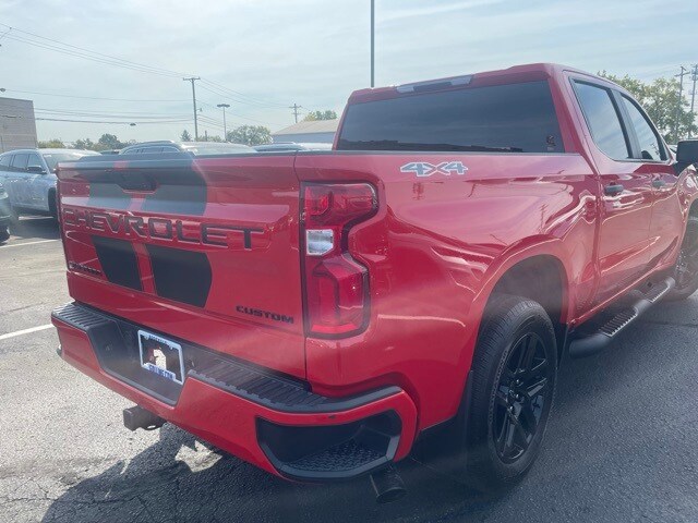 2021 Chevrolet Silverado 1500 Custom photo 4