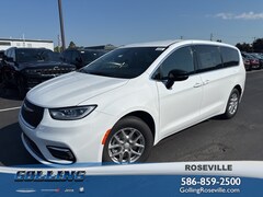 2025 Chrysler Pacifica SELECT Passenger Van