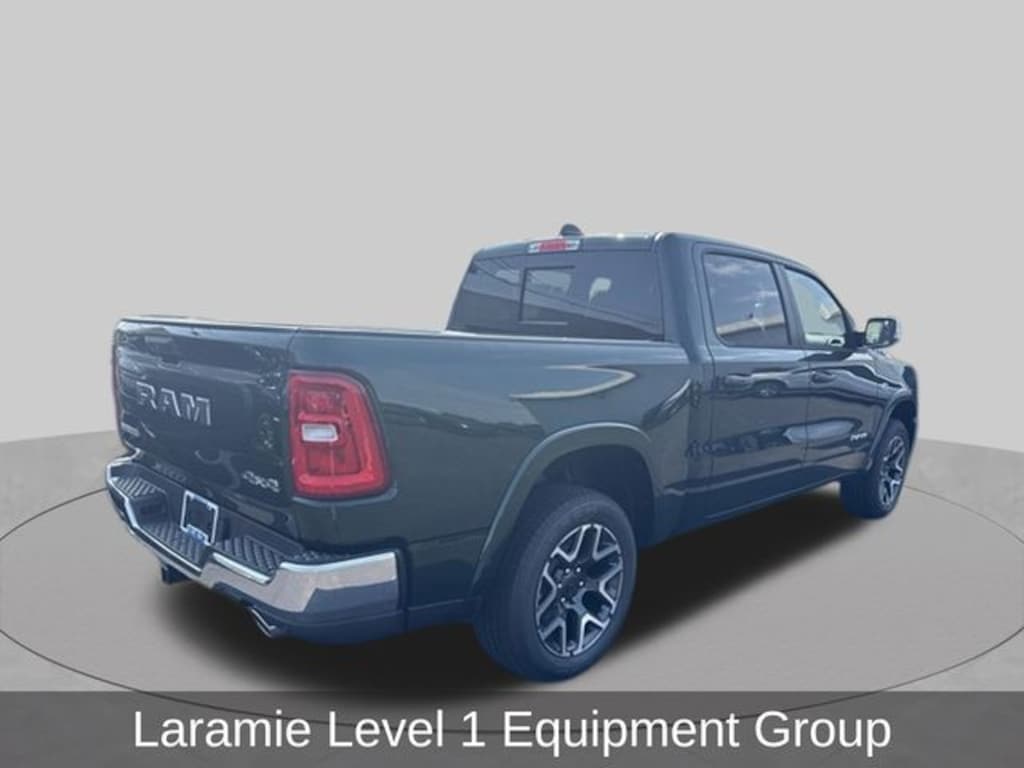 New 2026 Ram 1500 LARAMIE CREW CAB 4X4 5'7 BOX Pickup