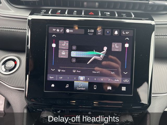 2025 Jeep Grand Cherokee Altitude - Photo 17