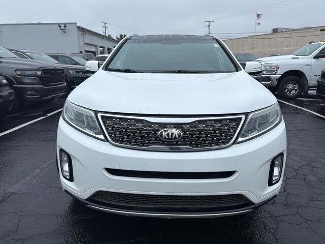 2014 Kia Sorento Limited V6 photo 2