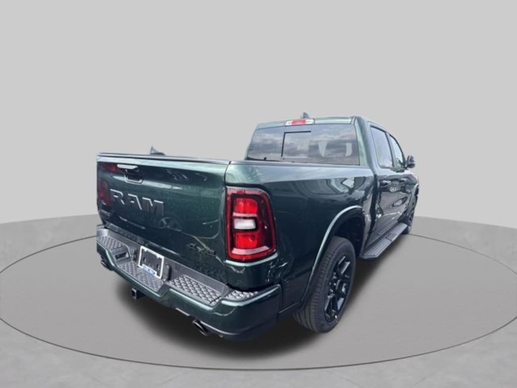 New 2027 Ram 1500 LARAMIE CREW CAB 4X4 5'7 BOX Pickup