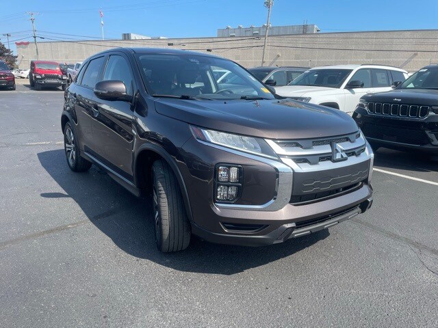 2022 Mitsubishi Outlander Sport photo 3