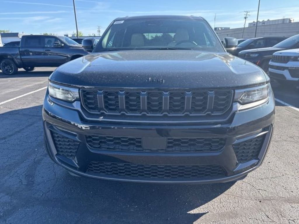 New 2026 Jeep Grand Cherokee LIMITED 4X4 Sport Utility