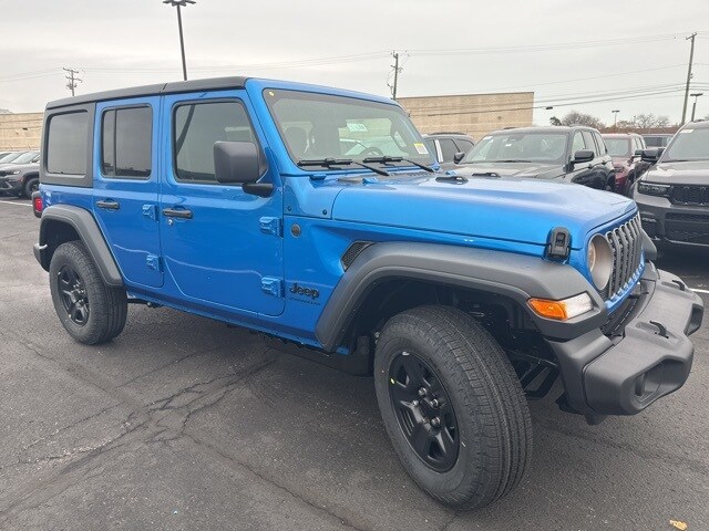 2026 Jeep Wrangler Sport photo 3