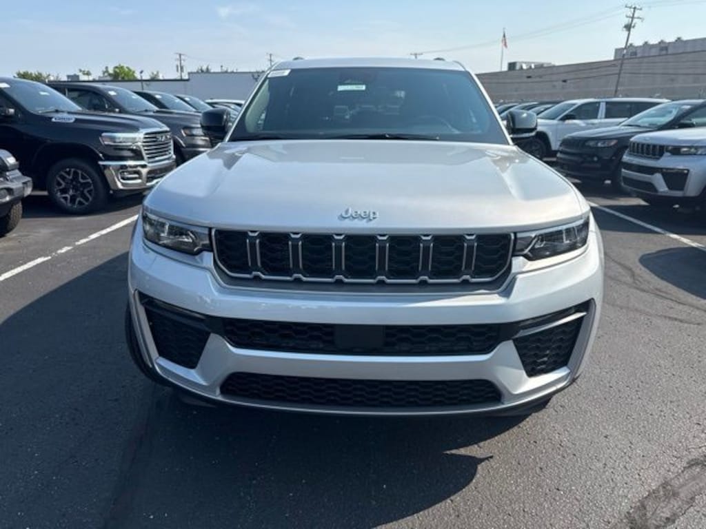 New 2026 Jeep Grand Cherokee LIMITED 4X4 Sport Utility
