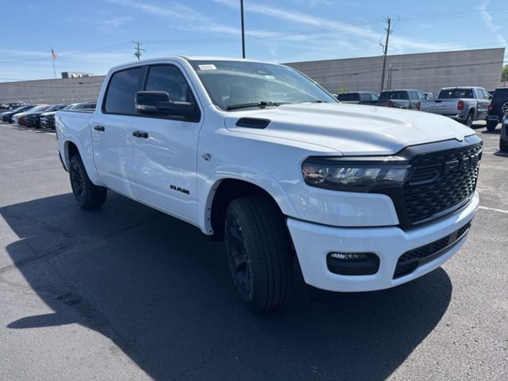 New 2026 Ram 1500 BIG HORN CREW CAB 4X4 5'7 BOX Pickup