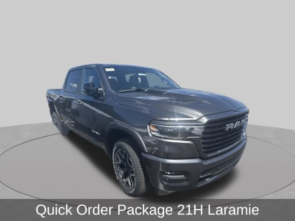 New 2026 Ram 1500 LARAMIE CREW CAB 4X4 5'7 BOX Pickup