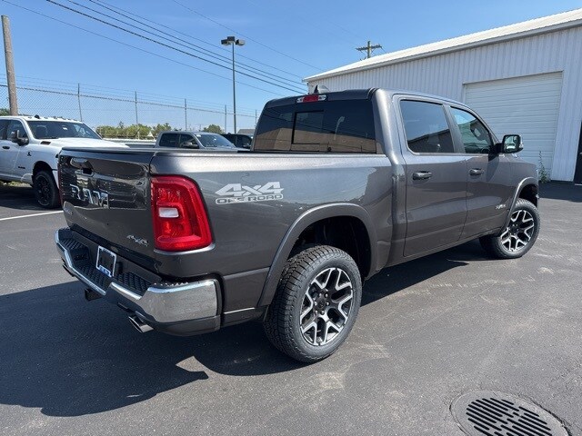 2026 Ram 1500 Laramie photo 4