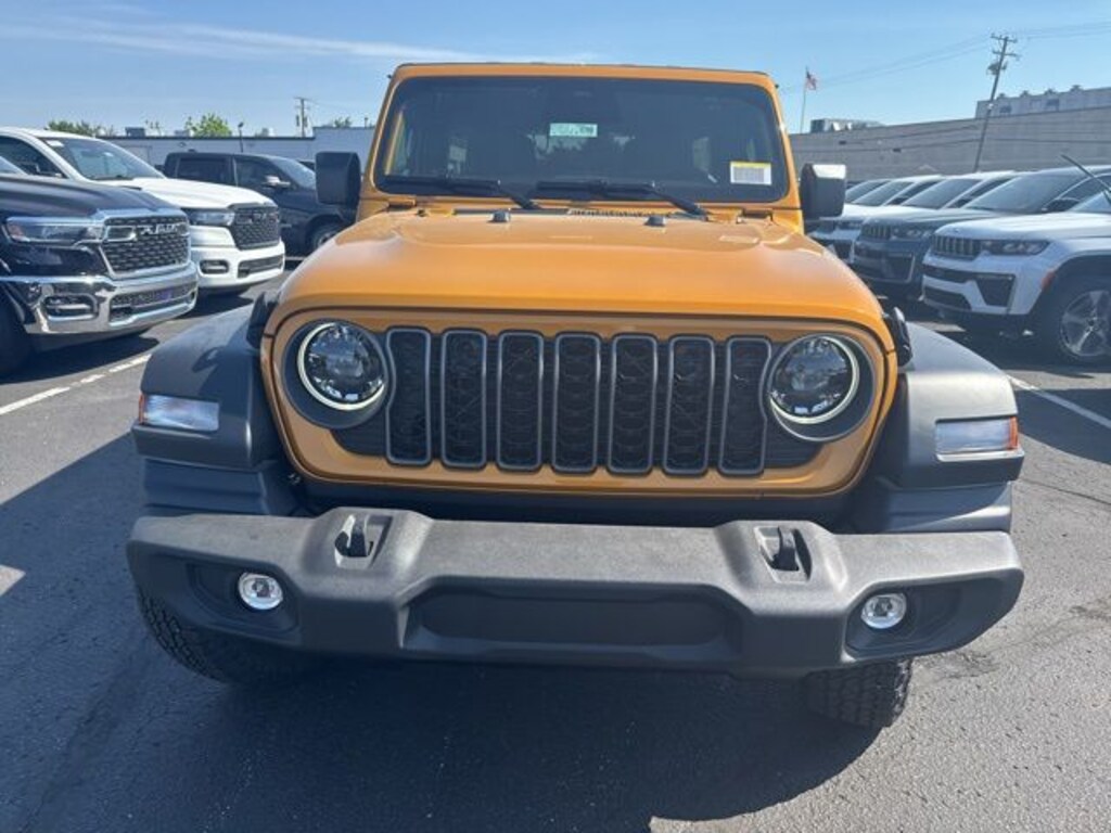 New 2026 Jeep Wrangler 4-DOOR SPORT S Sport Utility