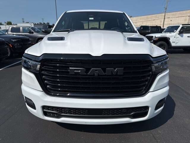 2026 Ram 1500 Laramie photo 2