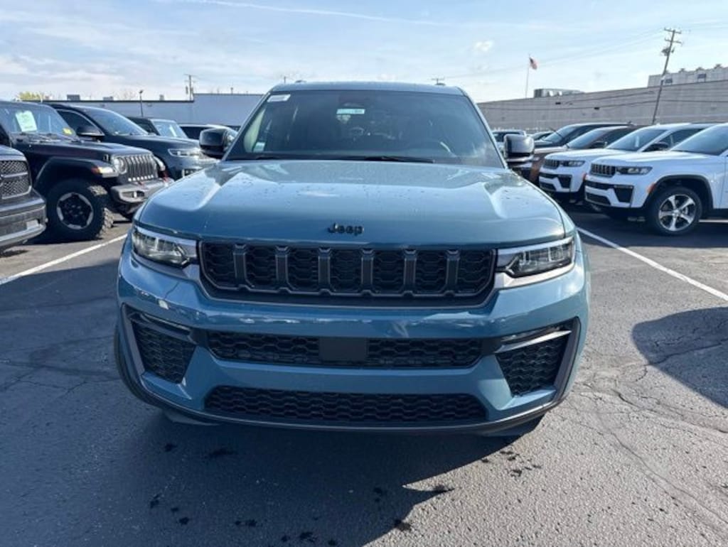New 2026 Jeep Grand Cherokee LIMITED 4X4 Sport Utility