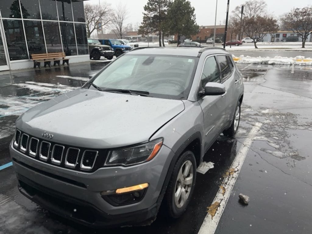Used 2021 Jeep Compass Latitude SUV