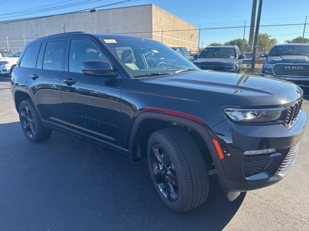 New 2025 Jeep Grand Cherokee LIMITED 4X4 Sport Utility
