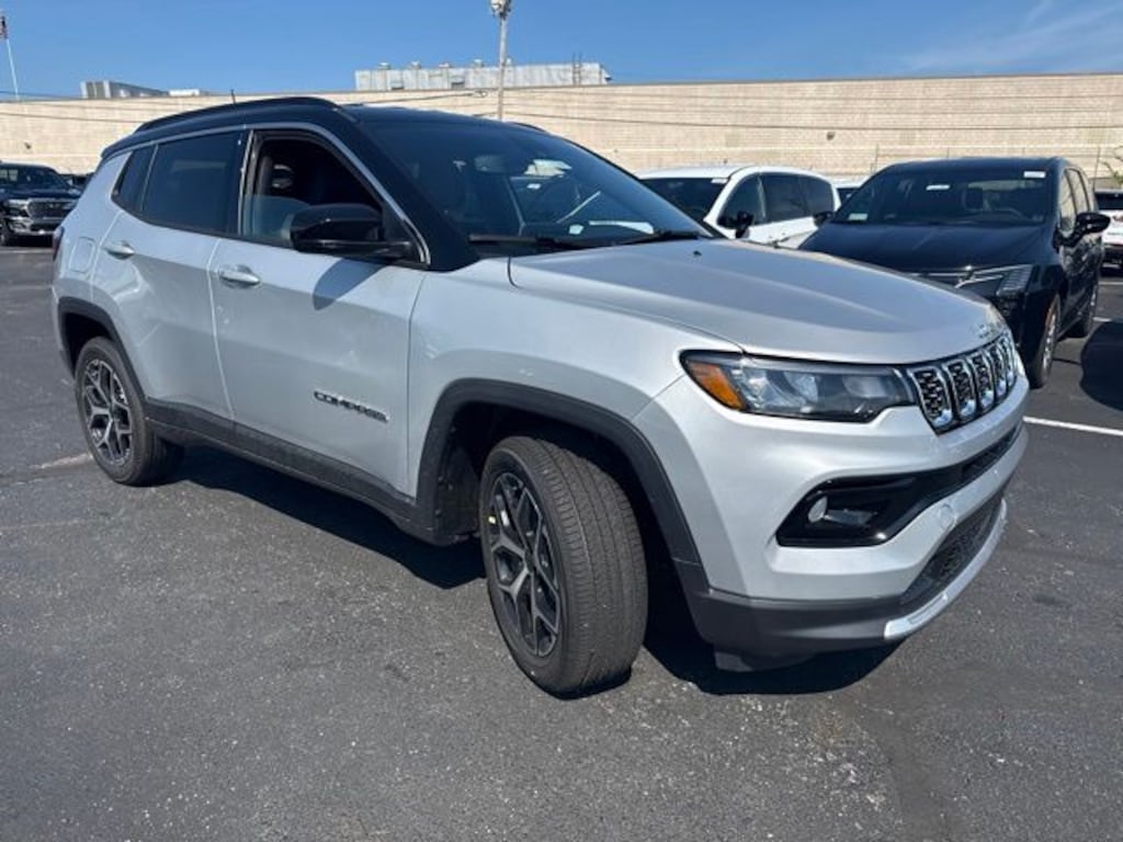 New 2026 Jeep Compass LIMITED 4X4 Sport Utility