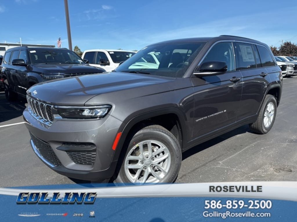New 2025 Jeep Grand Cherokee LAREDO X 4X4 Sport Utility