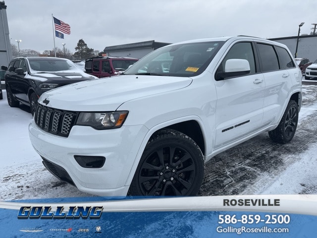 2020 Jeep Grand Cherokee Altitude's photo