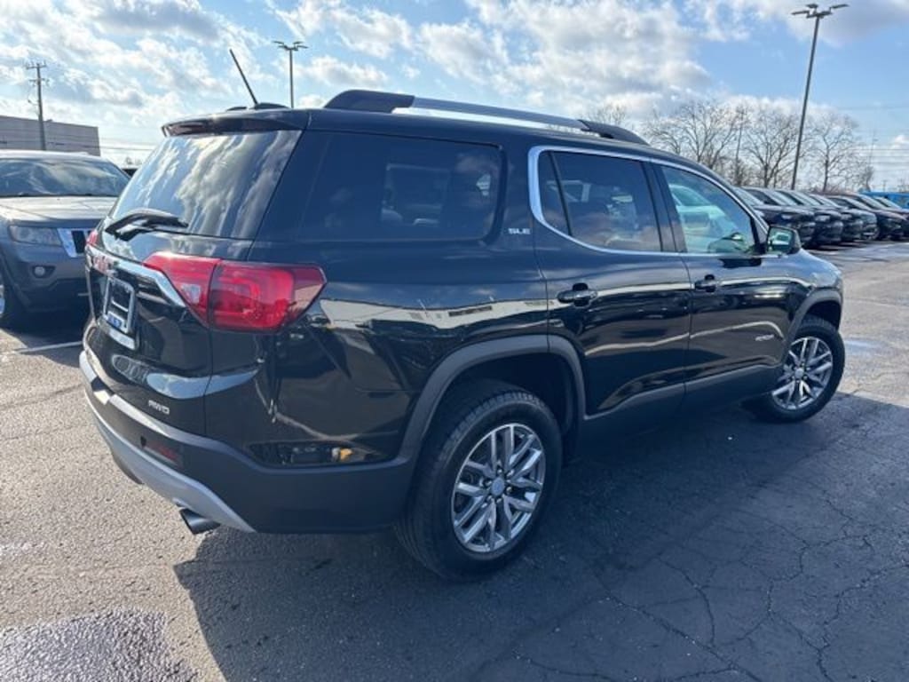 Used 2019 GMC Acadia SLE-2 SUV