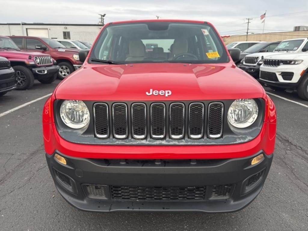 Used 2018 Jeep Renegade Sport FWD SUV
