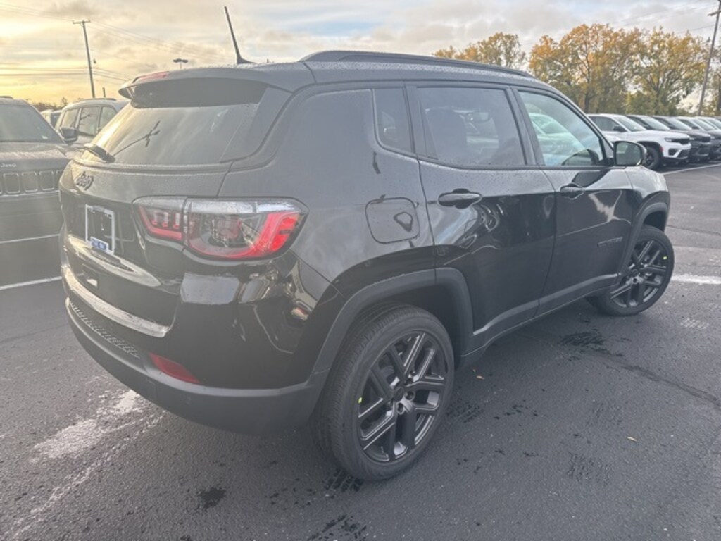 Used 2026 Jeep Compass Limited SUV