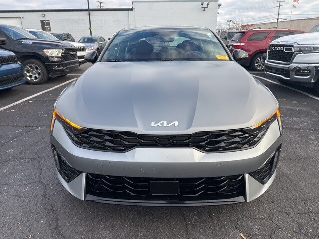 2025 Kia K5 GT-Line photo 2