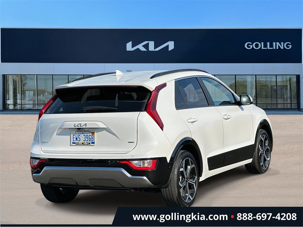 2024 Kia Niro EX Touring photo 3