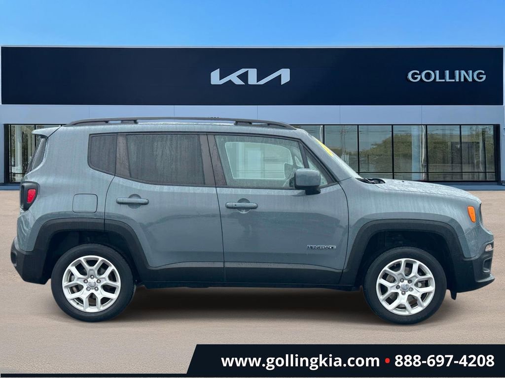 Used 2017 Jeep Renegade Latitude with VIN ZACCJBBB4HPF30479 for sale in Madison Heights, MI