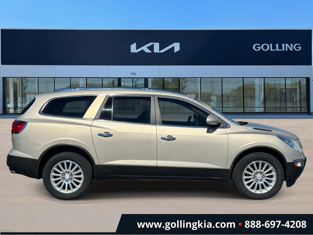 Used 2011 Buick Enclave CX with VIN 5GAKRAED7BJ185405 for sale in Madison Heights, MI
