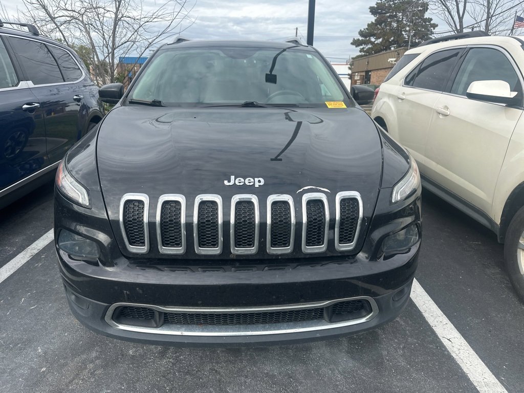 Used 2016 Jeep Cherokee Limited with VIN 1C4PJMDS1GW132707 for sale in Madison Heights, MI