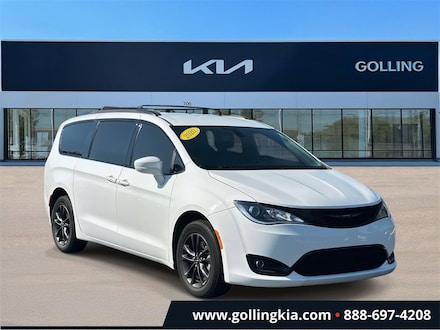 2020 Chrysler Pacifica Launch Edition Van Passenger Van