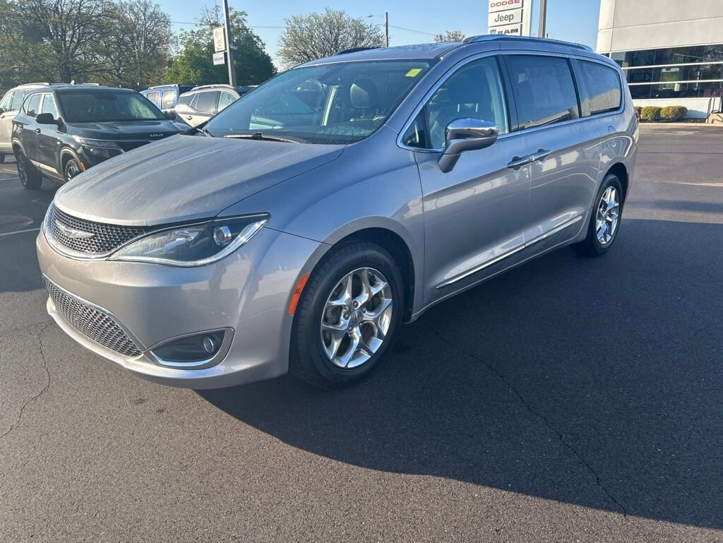 Used 2019 Chrysler Pacifica Limited Van Passenger Van